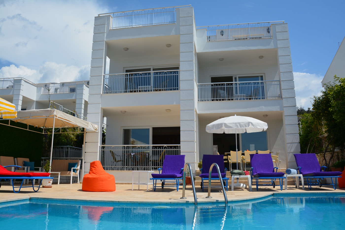 fehmi baysal c villa